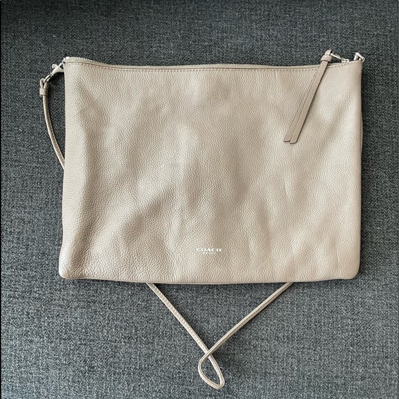 Coach Handbags - TAUPE Coach Bleecker Daily Crossbody!